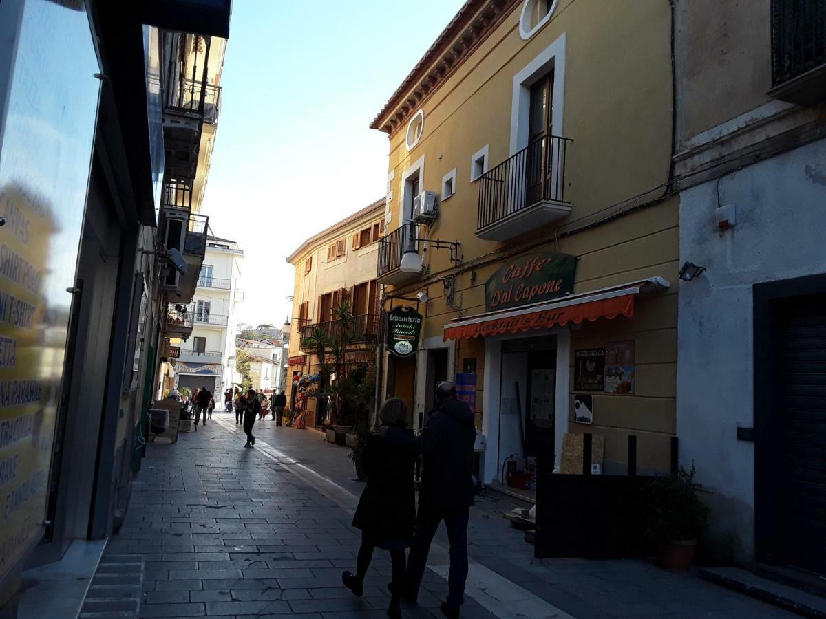 La Casa Di Checco Santa Maria di Castellabate Exterior foto